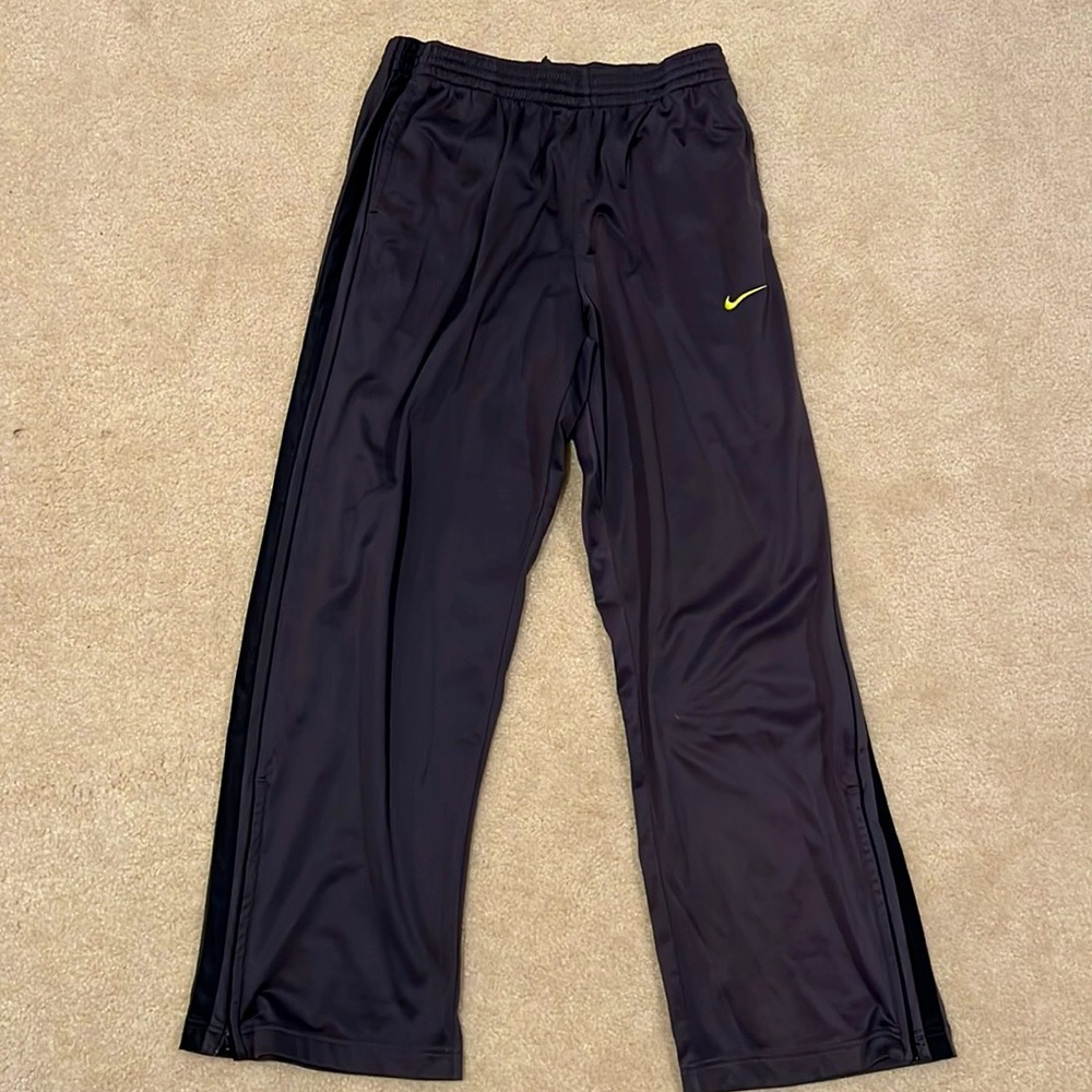 Nike basketball pants